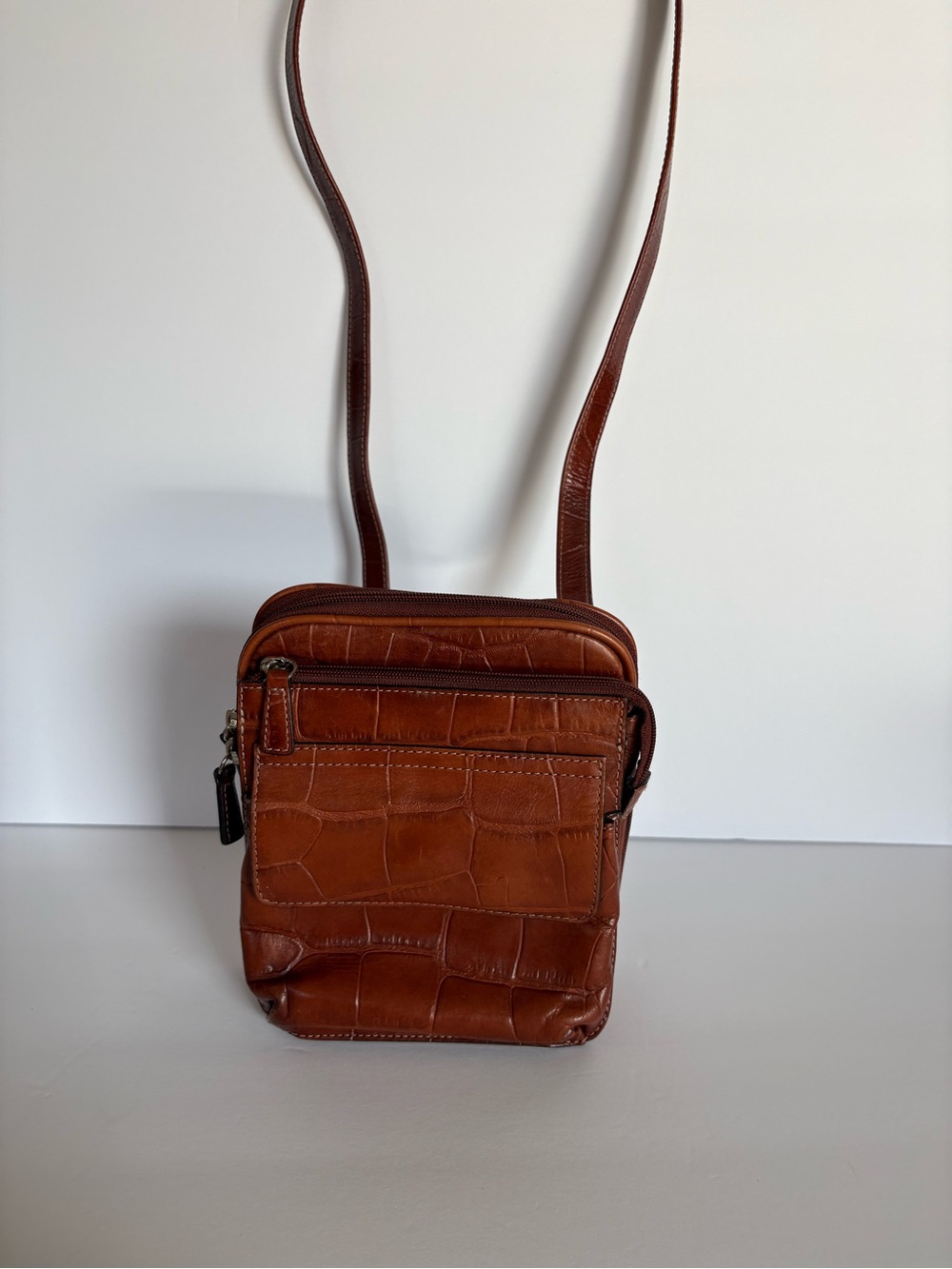 Fossil Brown Croc Embossed Leather Organizer Crossbody Bag Y2K
